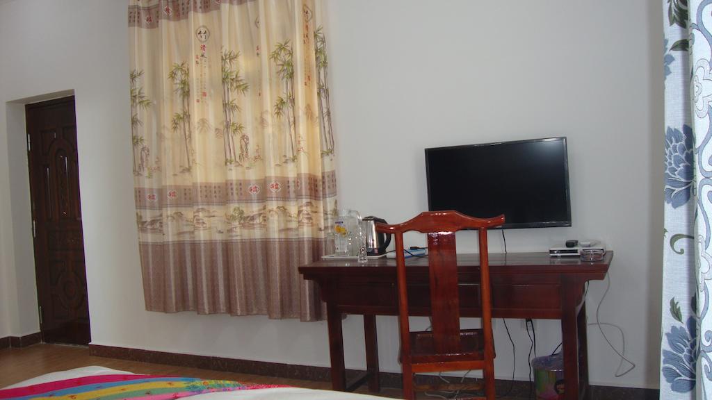 Faier Harbour Inn Дали Стая снимка